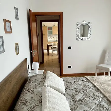 Del Garda Апартаменты Кастельнуово-дель-Гарда